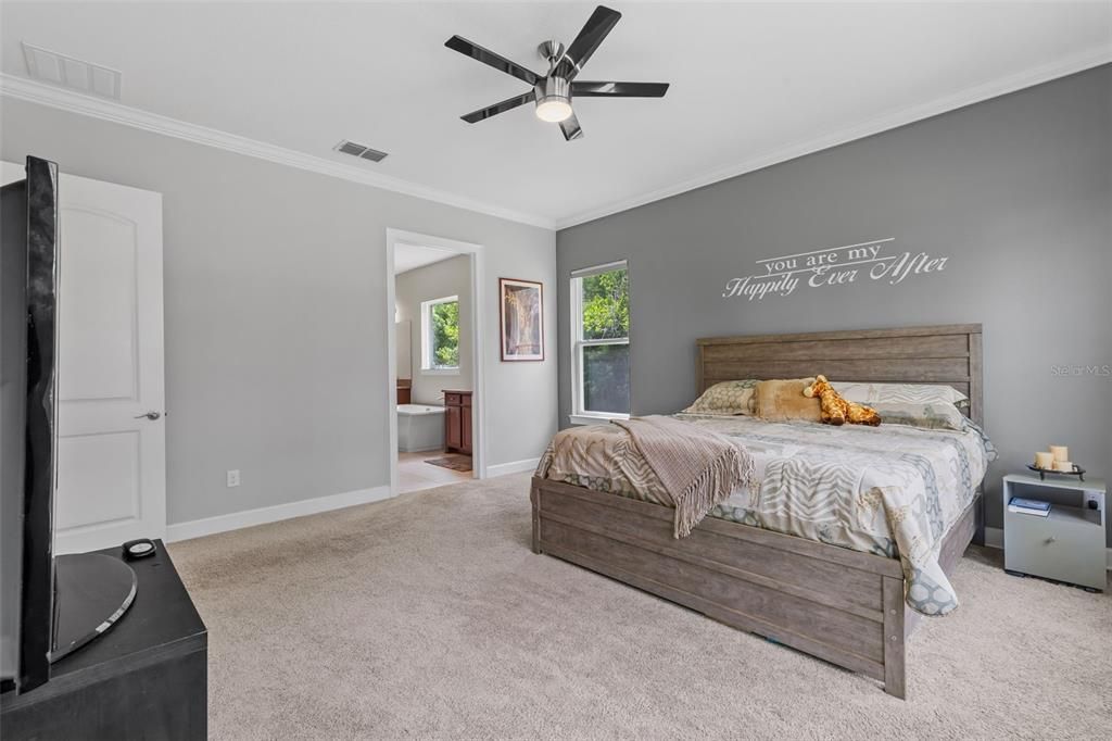 En Venta: $950,000 (3 camas, 2 baños, 2547 Pies cuadrados)