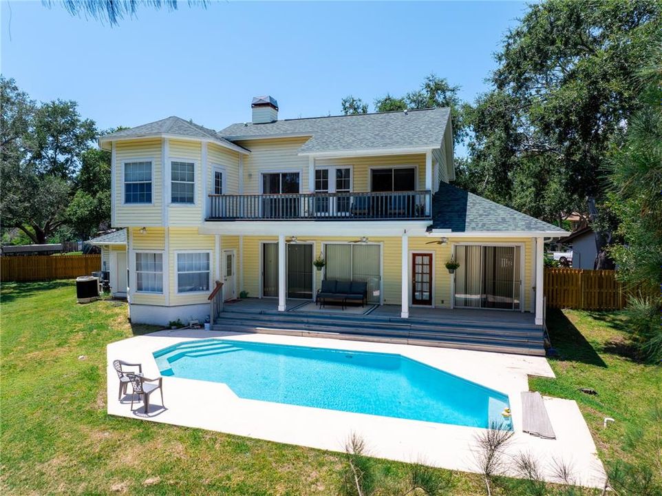 For Sale: $1,050,000 (4 beds, 3 baths, 2802 Square Feet)