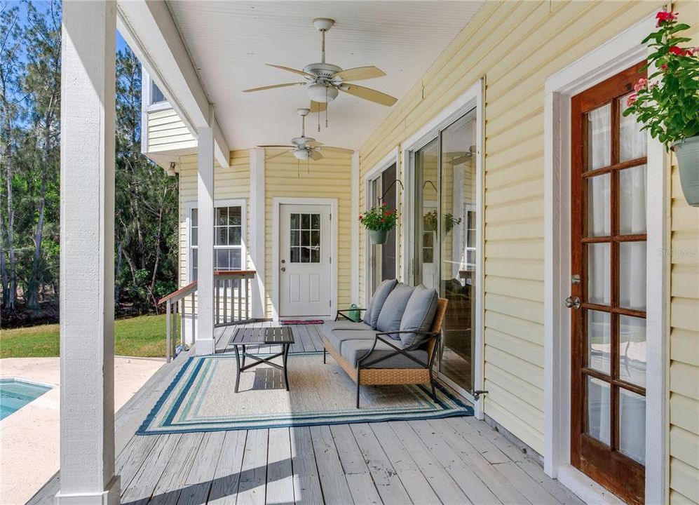 For Sale: $1,050,000 (4 beds, 3 baths, 2802 Square Feet)