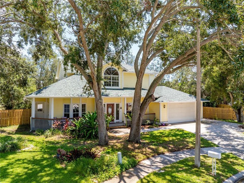 For Sale: $1,050,000 (4 beds, 3 baths, 2802 Square Feet)