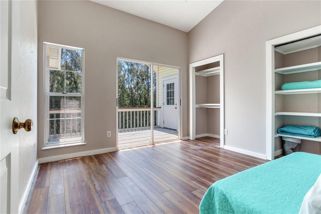 For Sale: $1,050,000 (4 beds, 3 baths, 2802 Square Feet)