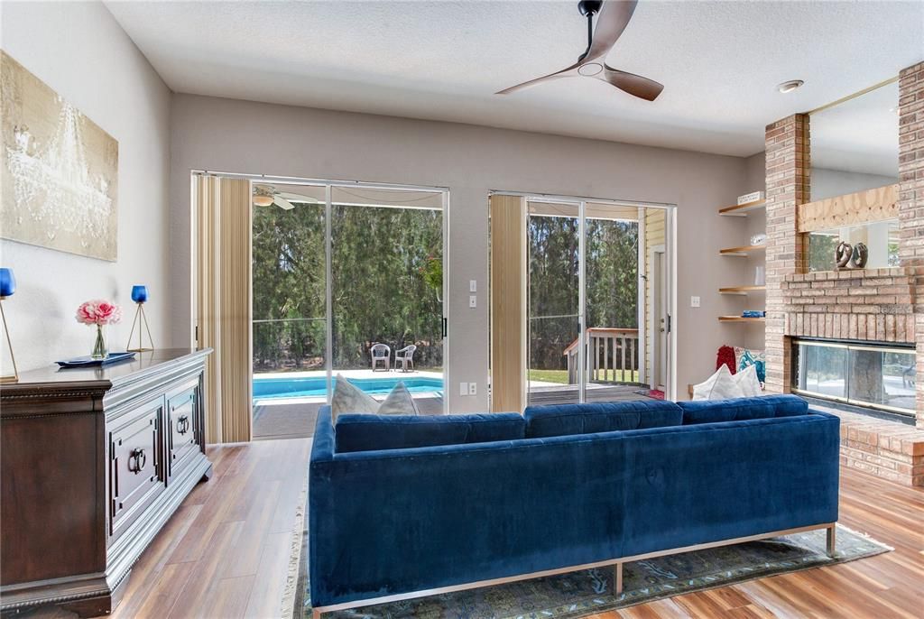 For Sale: $1,050,000 (4 beds, 3 baths, 2802 Square Feet)