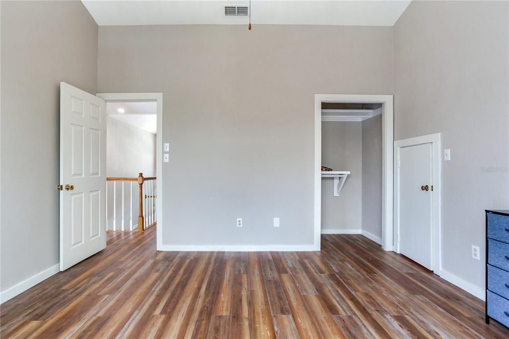 For Sale: $1,050,000 (4 beds, 3 baths, 2802 Square Feet)