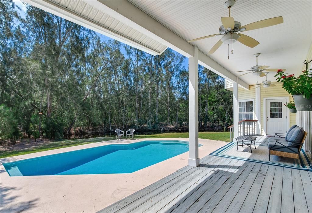 For Sale: $1,050,000 (4 beds, 3 baths, 2802 Square Feet)