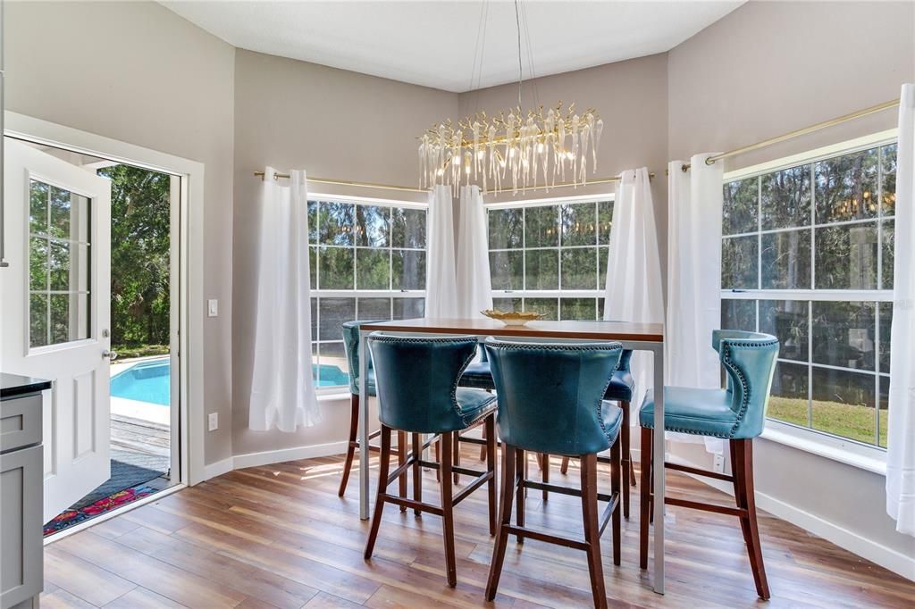 For Sale: $1,050,000 (4 beds, 3 baths, 2802 Square Feet)