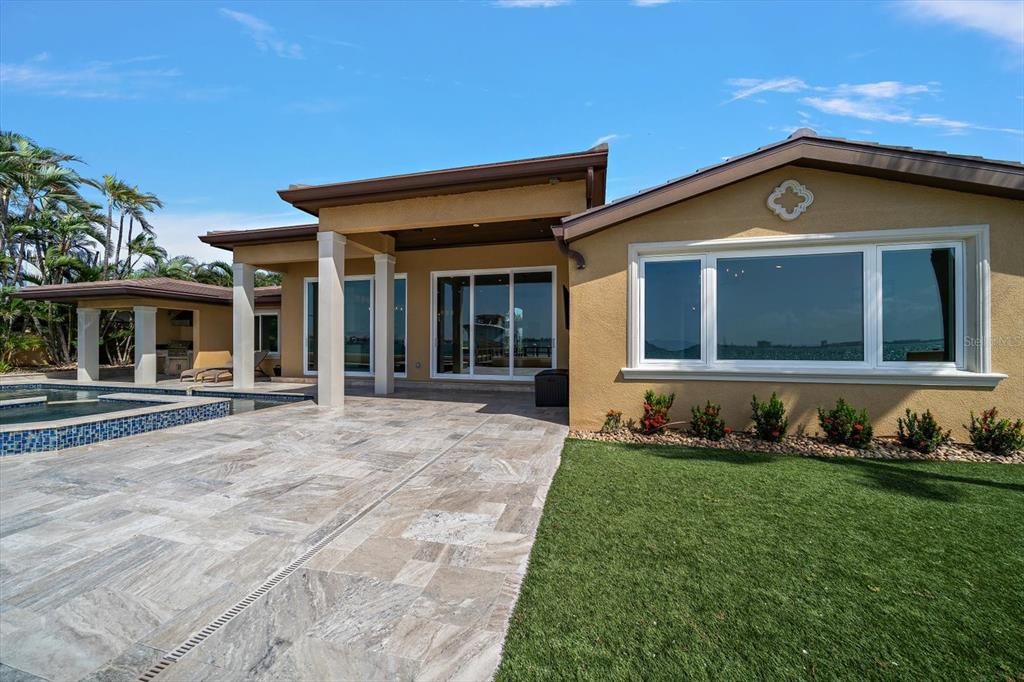 Activo con contrato: $2,475,000 (5 camas, 4 baños, 2993 Pies cuadrados)