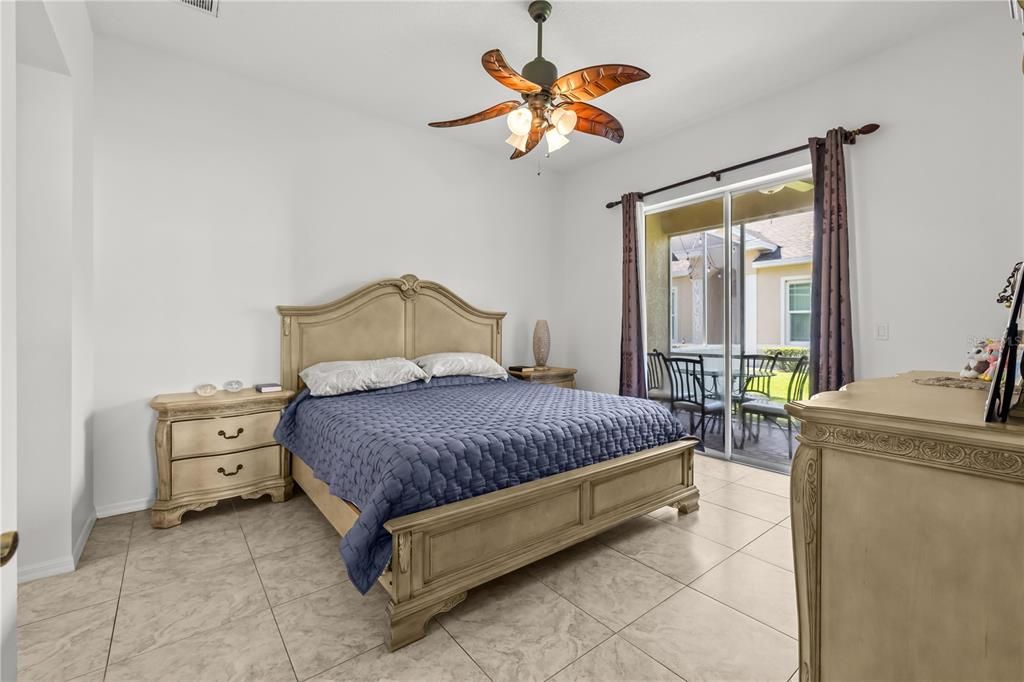 For Sale: $319,900 (4 beds, 3 baths, 2014 Square Feet)