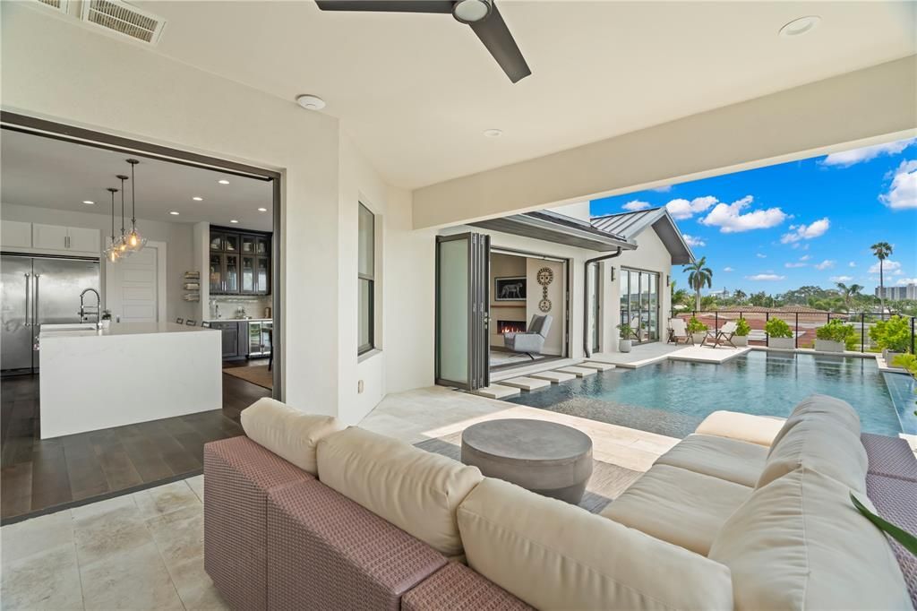 На продажу: $3,499,999 (5 спален, 3 ванн, 3794 Квадратных фут)