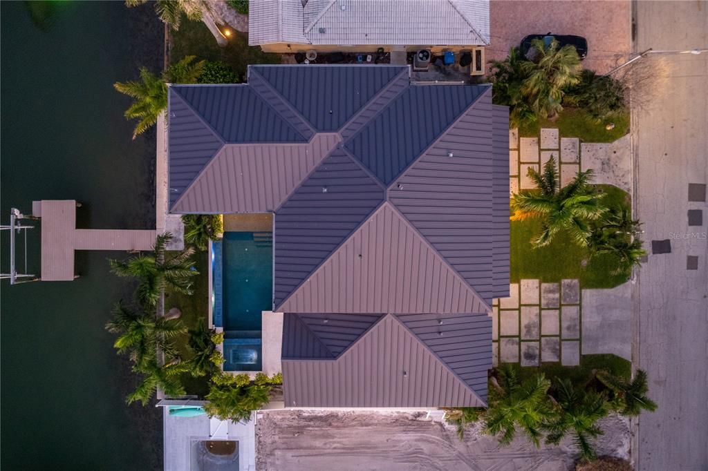 На продажу: $3,499,999 (5 спален, 3 ванн, 3794 Квадратных фут)