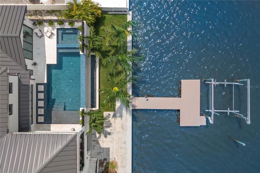 На продажу: $3,499,999 (5 спален, 3 ванн, 3794 Квадратных фут)