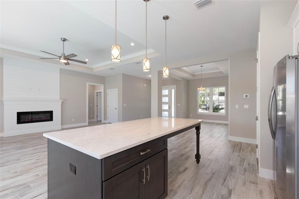 For Sale: $719,899 (4 beds, 3 baths, 2300 Square Feet)