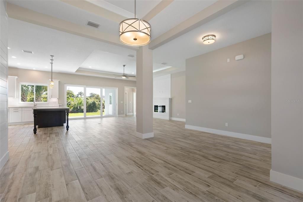 For Sale: $719,899 (4 beds, 3 baths, 2300 Square Feet)