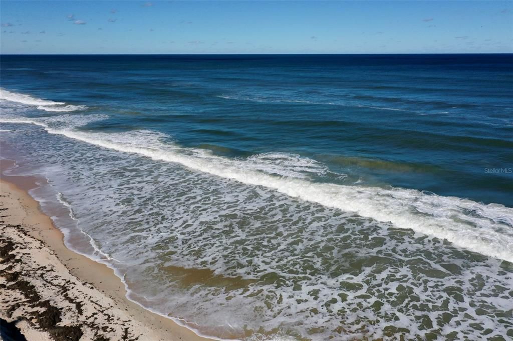 For Sale: $719,899 (4 beds, 3 baths, 2300 Square Feet)