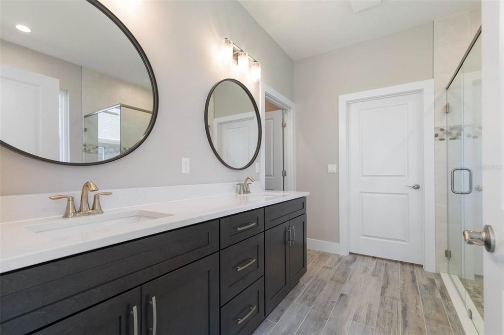 For Sale: $719,899 (4 beds, 3 baths, 2300 Square Feet)