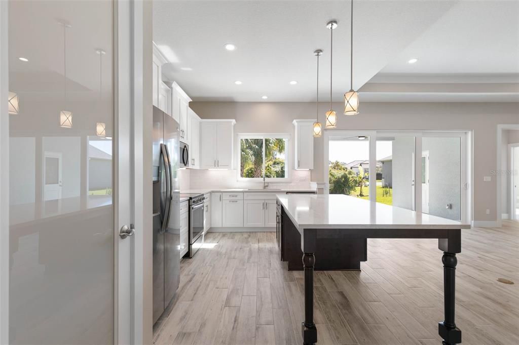 For Sale: $719,899 (4 beds, 3 baths, 2300 Square Feet)