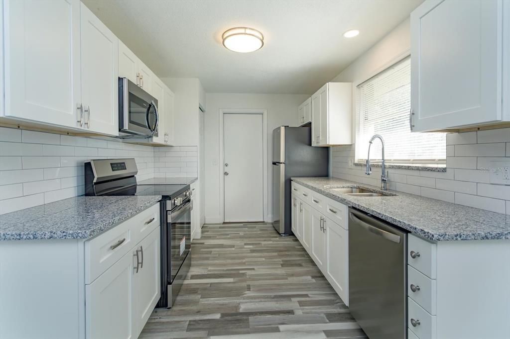 待售: $489,900 (3 贝兹, 2 浴室, 1763 平方英尺)