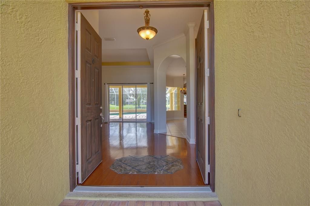 En Renta: $4,600 (4 camas, 3 baños, 3073 Pies cuadrados)