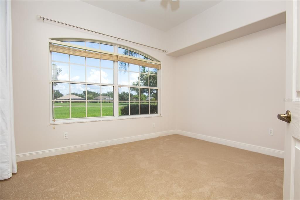 En Renta: $4,600 (4 camas, 3 baños, 3073 Pies cuadrados)