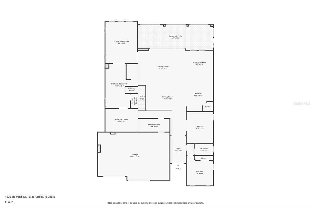 Activo con contrato: $1,299,900 (4 camas, 3 baños, 3119 Pies cuadrados)