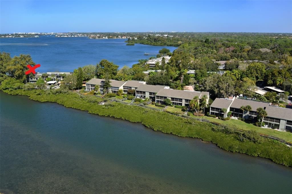 На продажу: $330,800 (3 спален, 2 ванн, 1283 Квадратных фут)