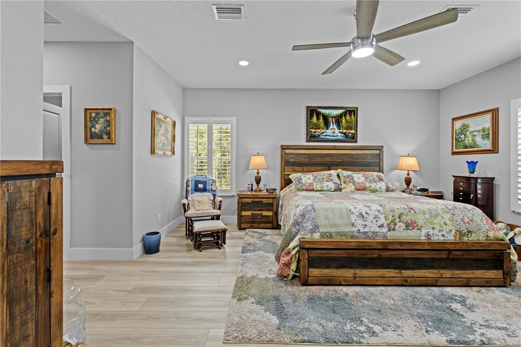 待售: $588,000 (4 贝兹, 3 浴室, 2446 平方英尺)