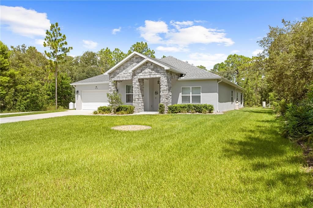 待售: $588,000 (4 贝兹, 3 浴室, 2446 平方英尺)