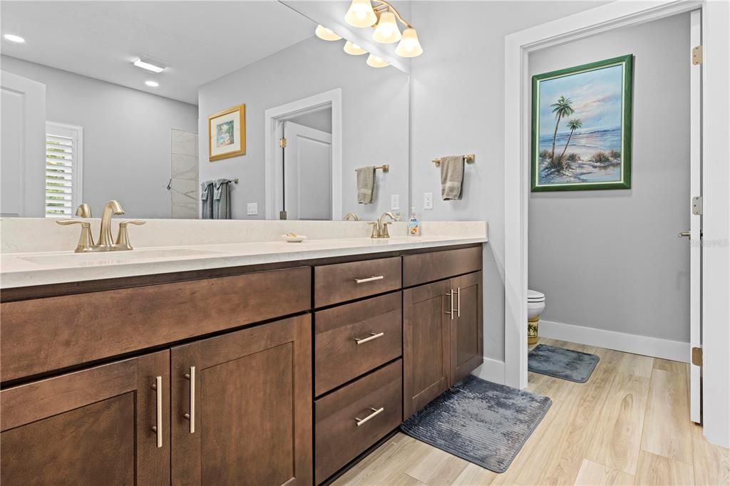 待售: $588,000 (4 贝兹, 3 浴室, 2446 平方英尺)