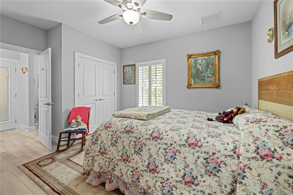 待售: $588,000 (4 贝兹, 3 浴室, 2446 平方英尺)