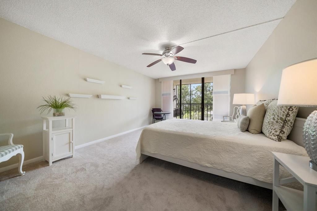 En Venta: $375,000 (2 camas, 2 baños, 1385 Pies cuadrados)