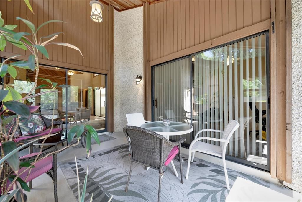 For Sale: $350,000 (3 beds, 2 baths, 1650 Square Feet)