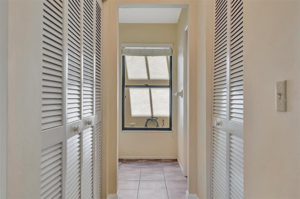 For Sale: $350,000 (3 beds, 2 baths, 1650 Square Feet)