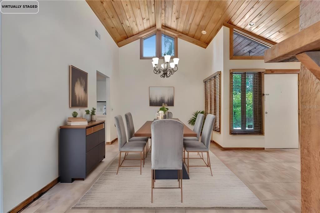 For Sale: $350,000 (3 beds, 2 baths, 1650 Square Feet)