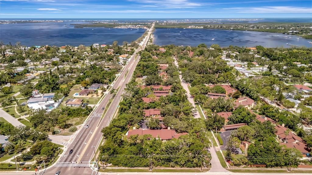 For Sale: $350,000 (3 beds, 2 baths, 1650 Square Feet)