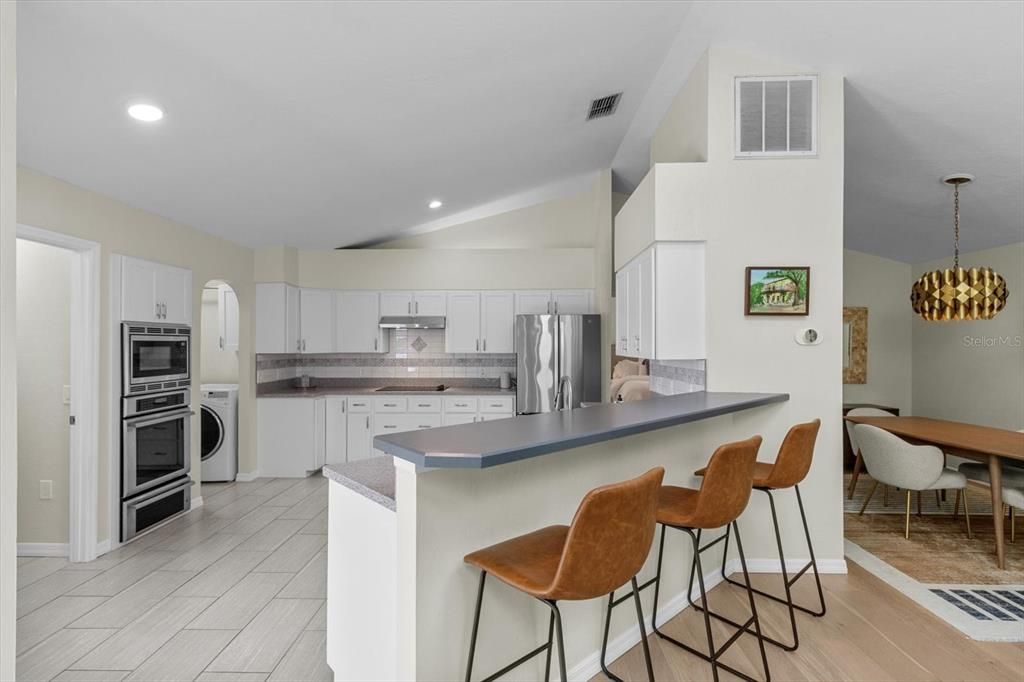 For Sale: $297,900 (3 beds, 2 baths, 1999 Square Feet)