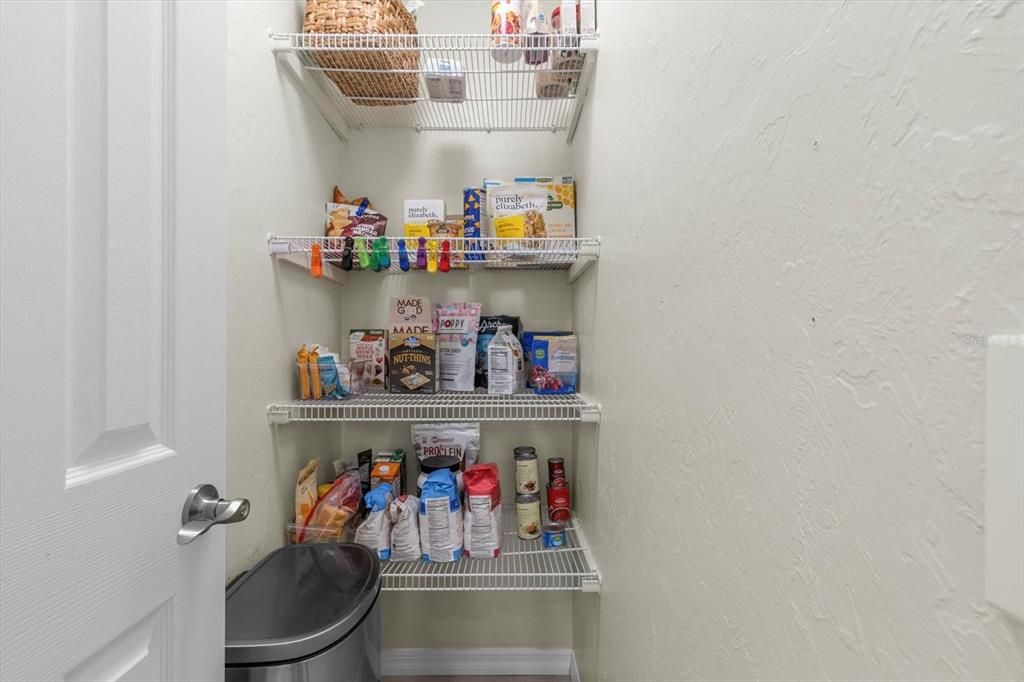 For Sale: $297,900 (3 beds, 2 baths, 1999 Square Feet)