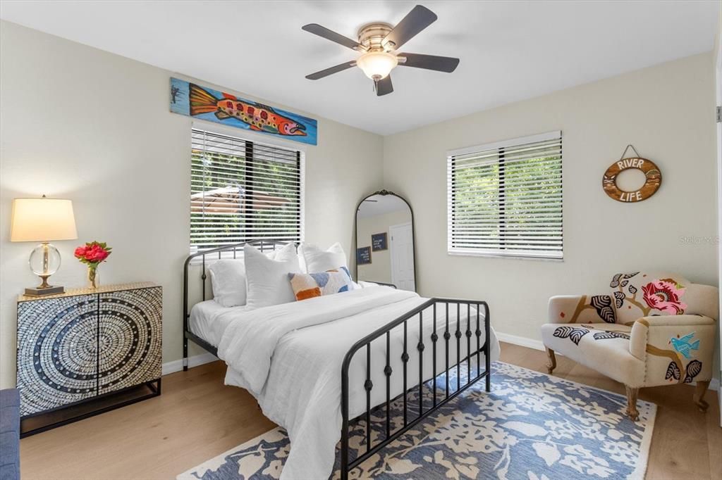 For Sale: $297,900 (3 beds, 2 baths, 1999 Square Feet)