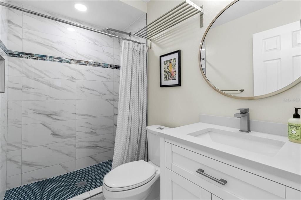 For Sale: $297,900 (3 beds, 2 baths, 1999 Square Feet)