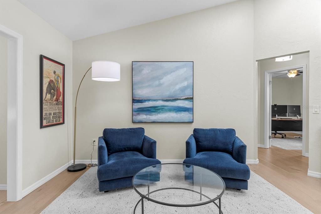 For Sale: $297,900 (3 beds, 2 baths, 1999 Square Feet)