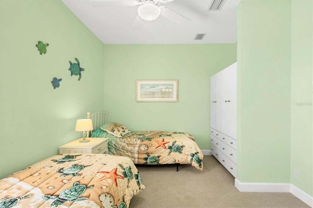 For Sale: $2,495,000 (4 beds, 3 baths, 1792 Square Feet)