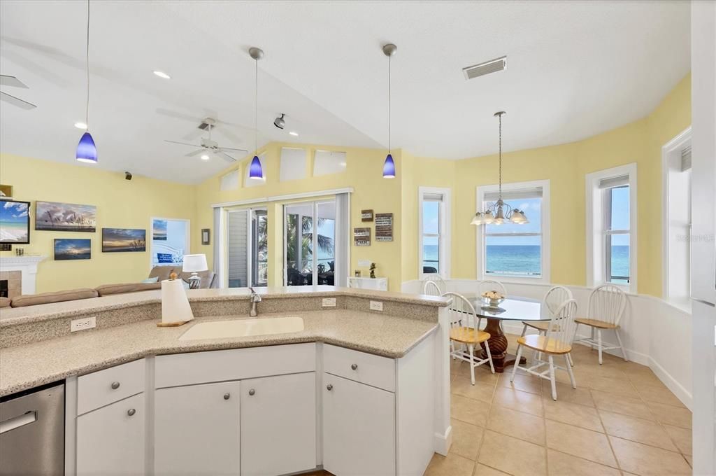 For Sale: $2,495,000 (4 beds, 3 baths, 1792 Square Feet)