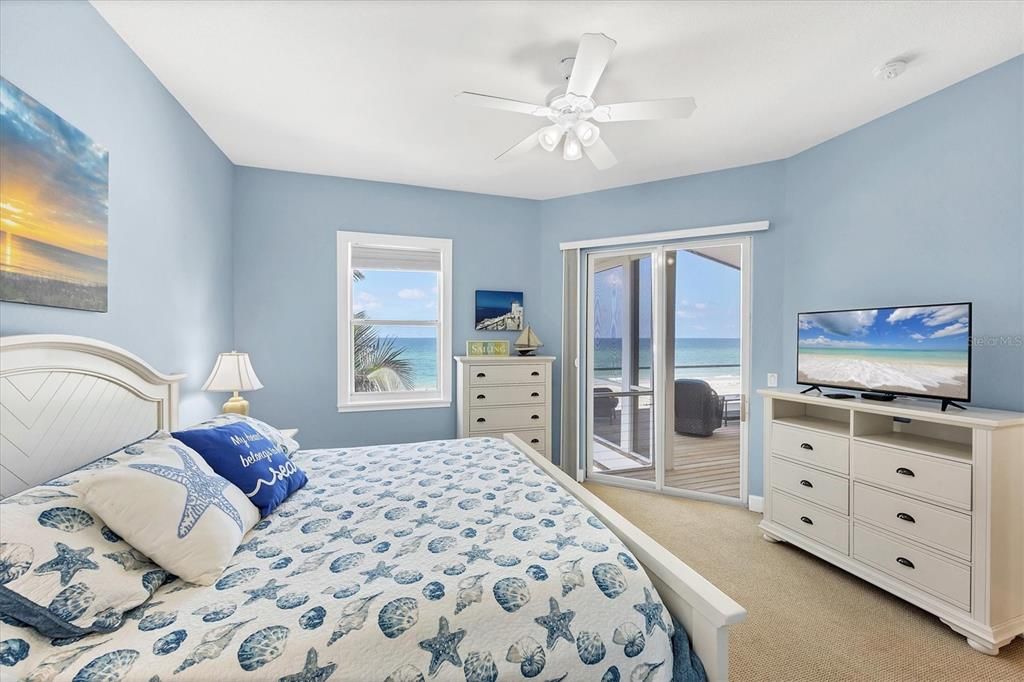 For Sale: $2,495,000 (4 beds, 3 baths, 1792 Square Feet)