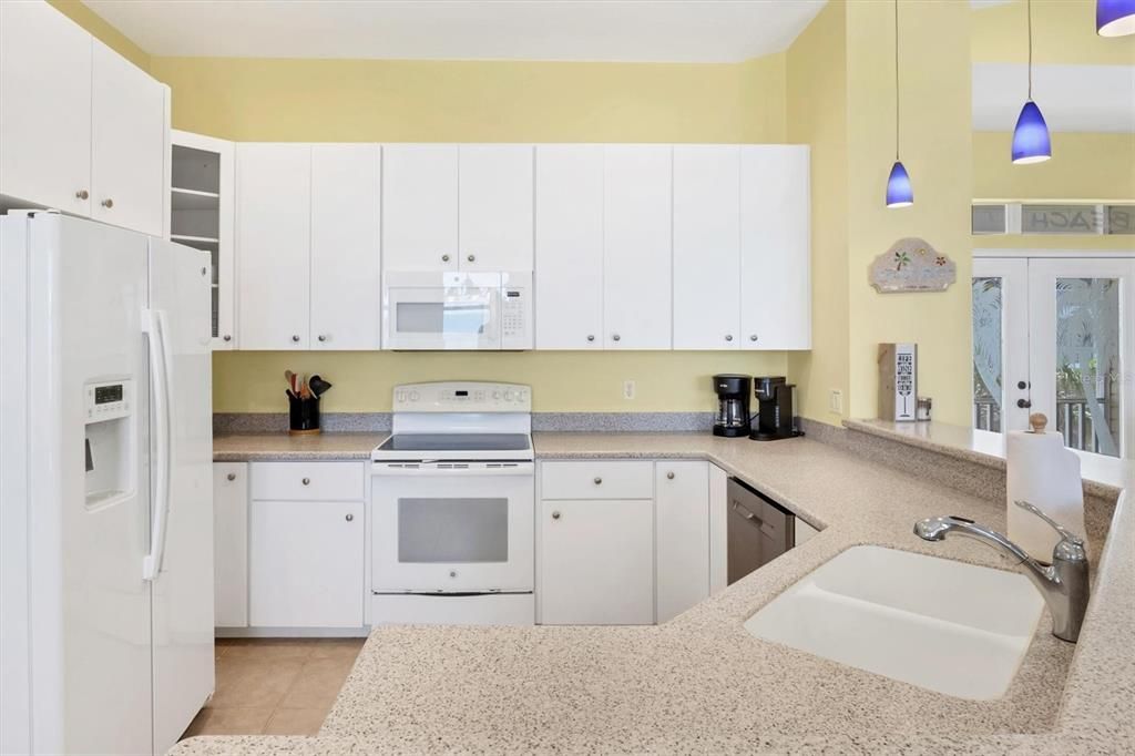 For Sale: $2,495,000 (4 beds, 3 baths, 1792 Square Feet)