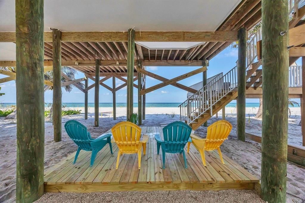 For Sale: $2,495,000 (4 beds, 3 baths, 1792 Square Feet)