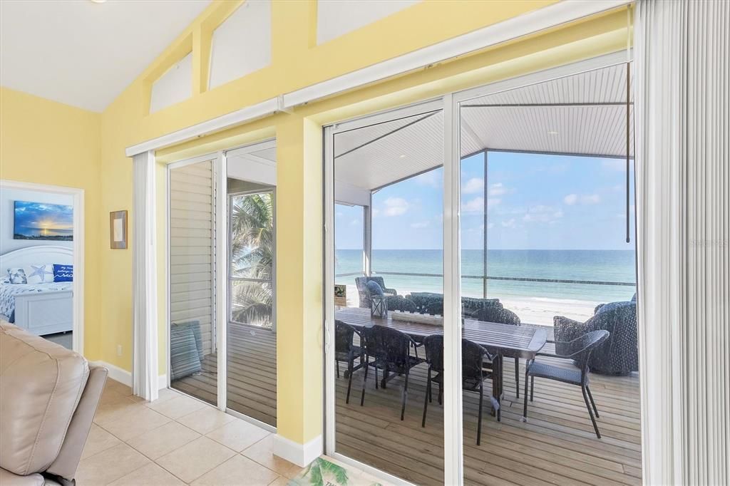 For Sale: $2,495,000 (4 beds, 3 baths, 1792 Square Feet)