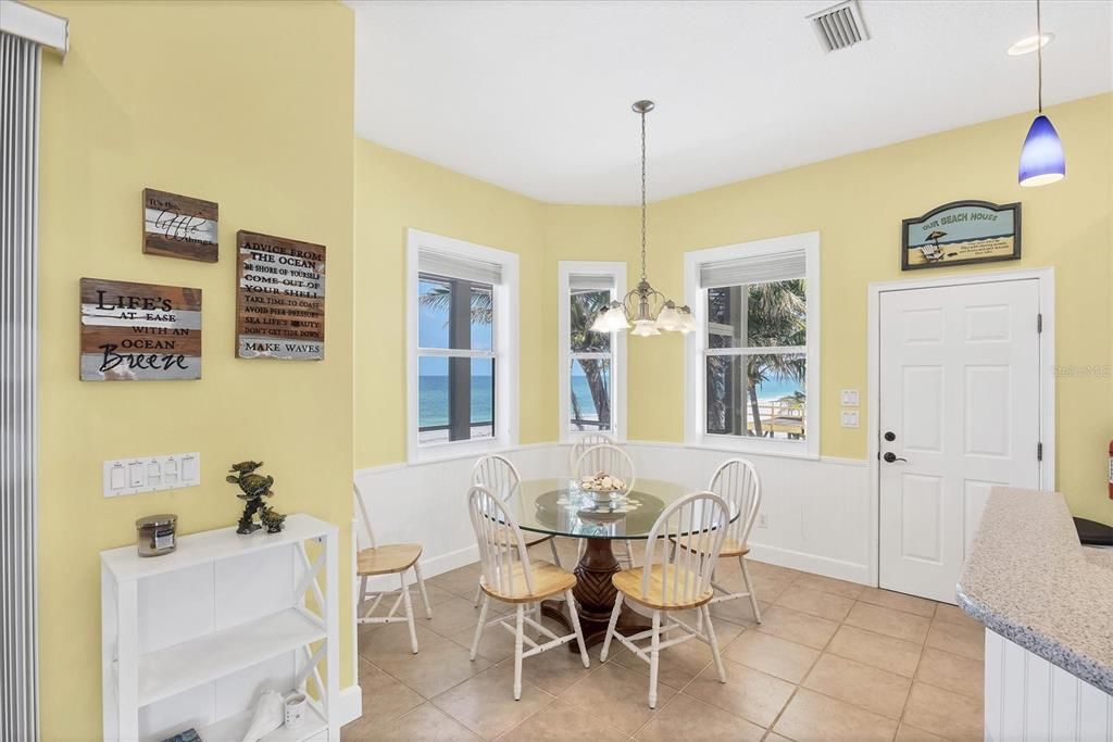 For Sale: $2,495,000 (4 beds, 3 baths, 1792 Square Feet)