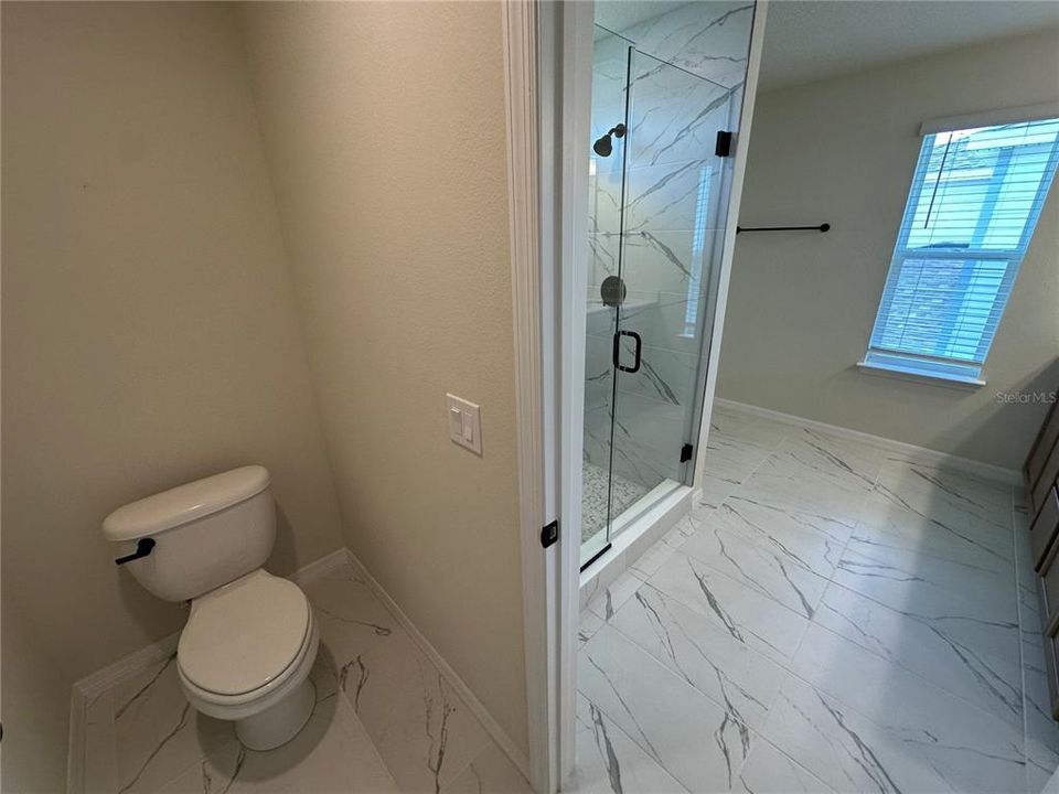 For Sale: $1,199,000 (5 beds, 4 baths, 3172 Square Feet)