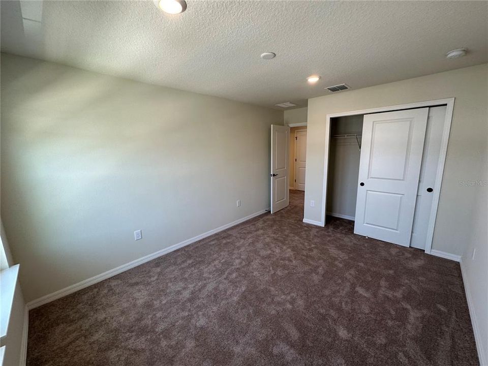 For Sale: $1,199,000 (5 beds, 4 baths, 3172 Square Feet)