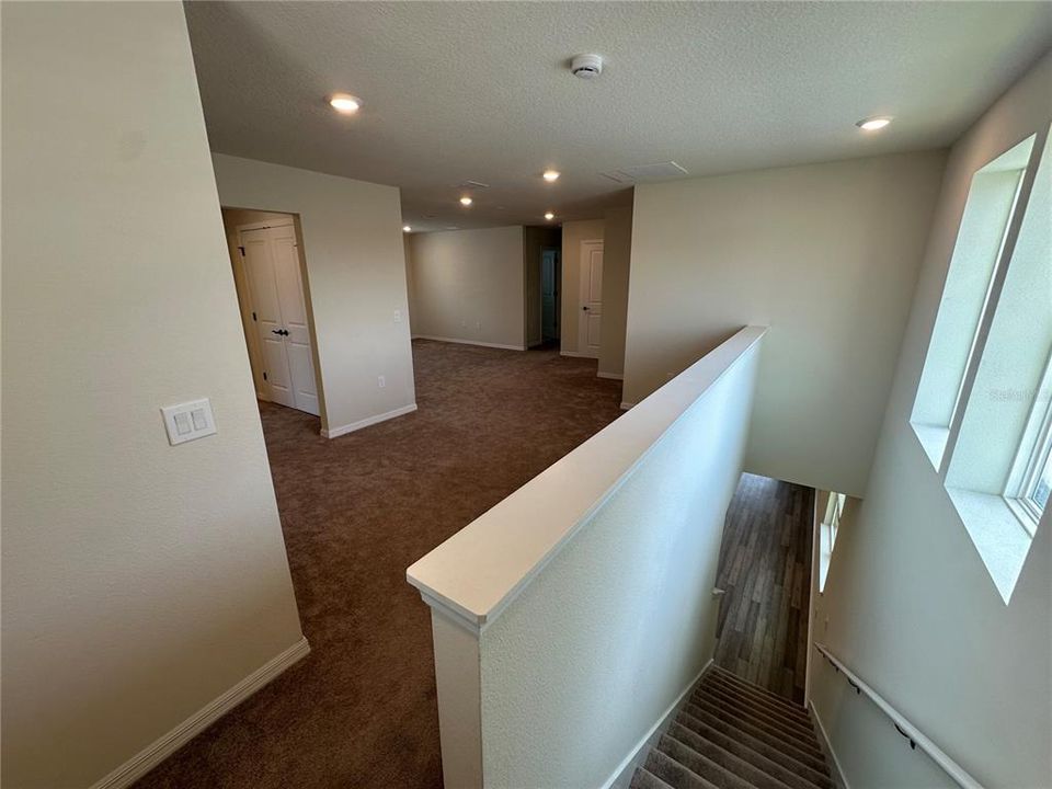 For Sale: $1,199,000 (5 beds, 4 baths, 3172 Square Feet)