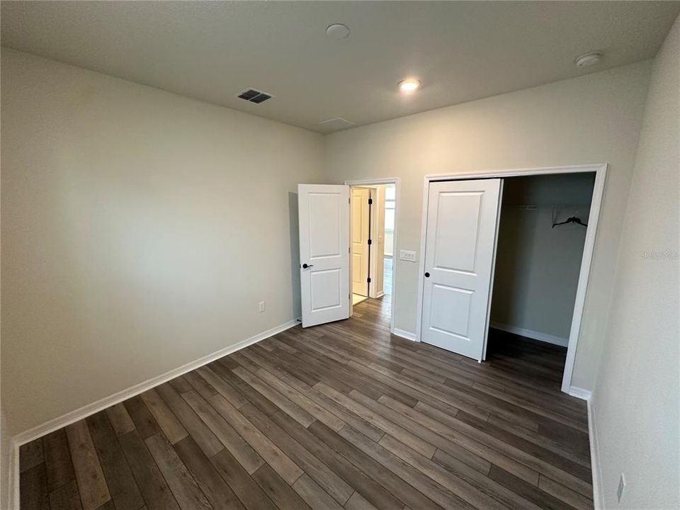 For Sale: $1,199,000 (5 beds, 4 baths, 3172 Square Feet)
