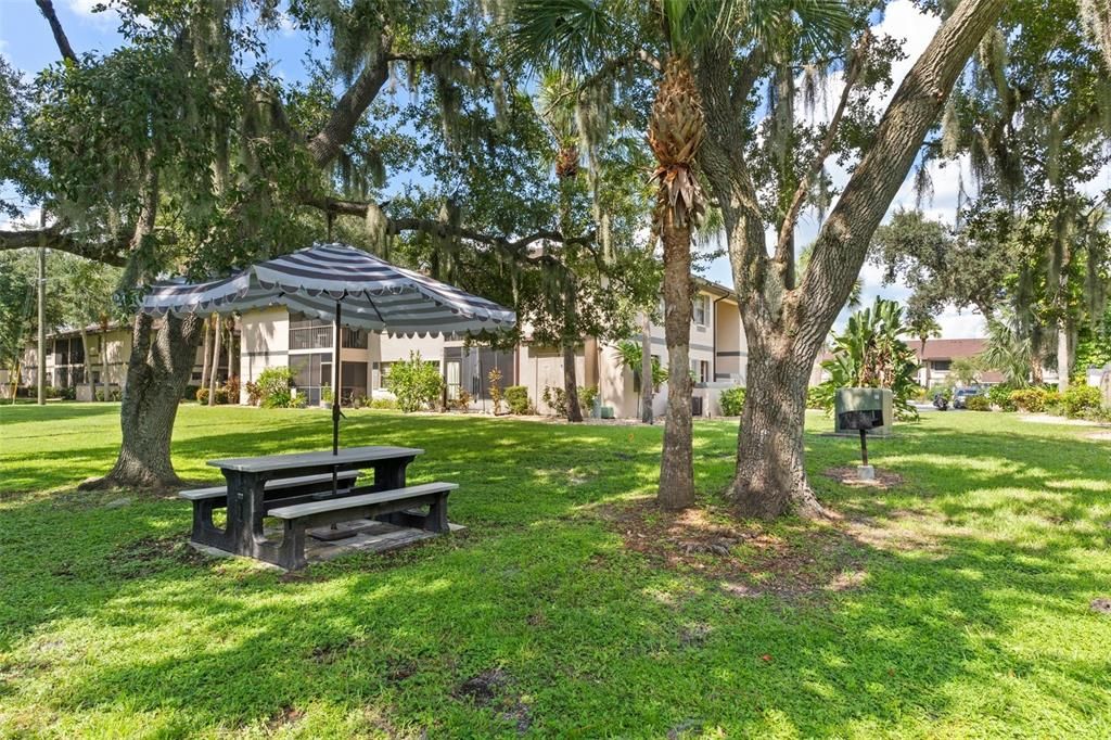 На продажу: $169,900 (3 спален, 2 ванн, 1011 Квадратных фут)